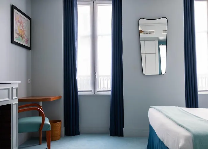Celeste Batignolles Montmartre Hotel