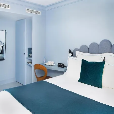 Céleste Batignolles Montmartre 4* Paris