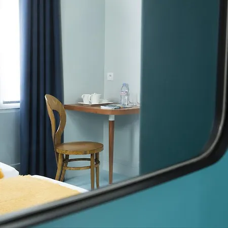 Celeste Batignolles Montmartre Paris