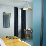 Celeste Batignolles Montmartre 4*