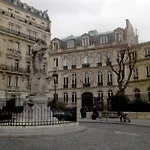 Celeste Batignolles Montmartre